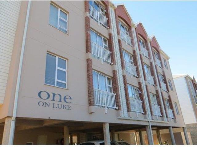 Apartment for rent in Makhanda, Makana Local Municipality