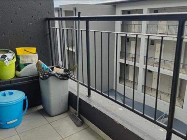 Apartment for sale in Vosloorus, Gauteng