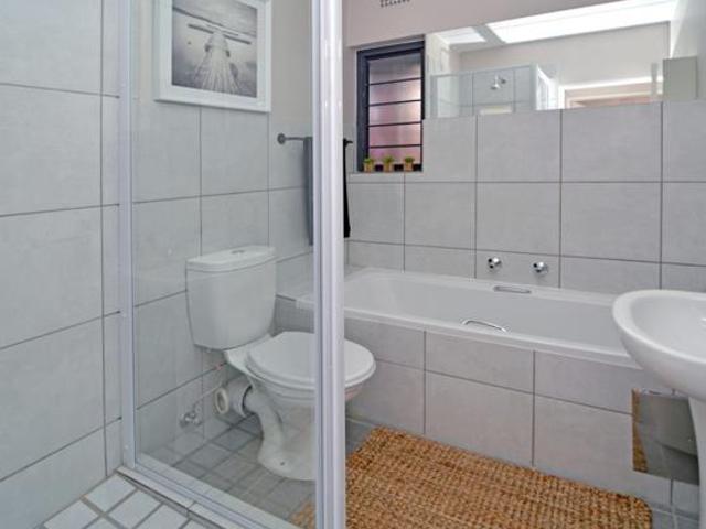 Apartment for sale in Vosloorus, Gauteng