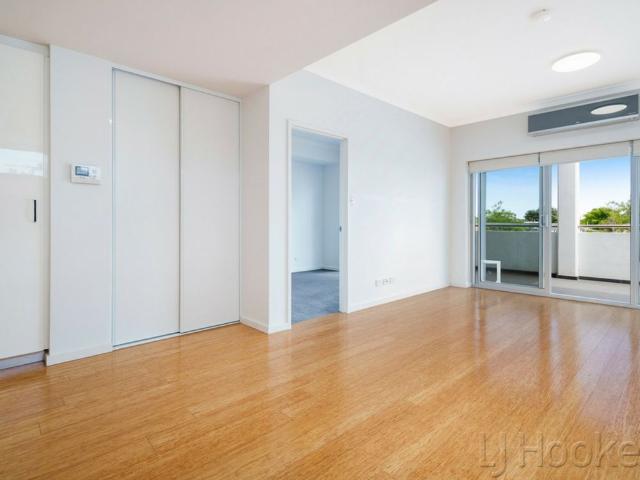 Apartment for rent in West Leederville, Town of Cambridge