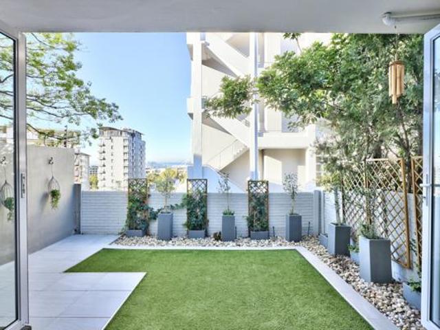 Apartment for sale in Cape Town, Western Cape