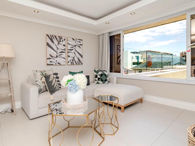 Apartment for rent in Green Point, Cape Town