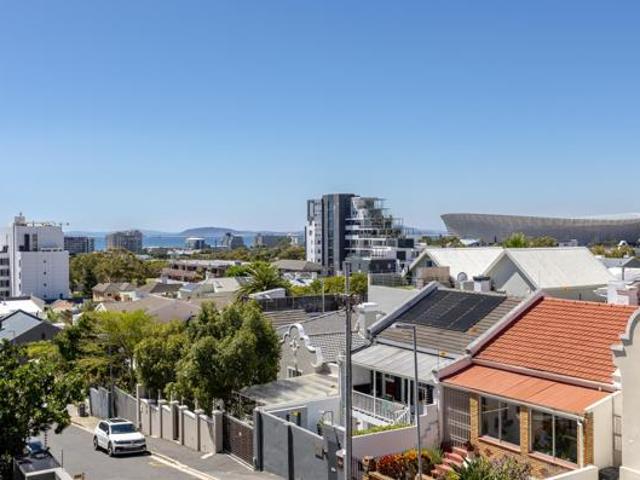 Apartment for sale in Cape Town, Western Cape