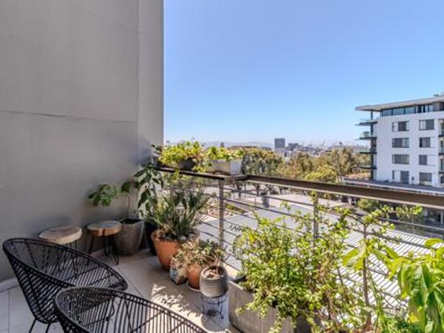 Apartment for sale in Cape Town, Western Cape