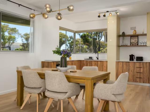 Apartment for rent in Green Point, Cape Town