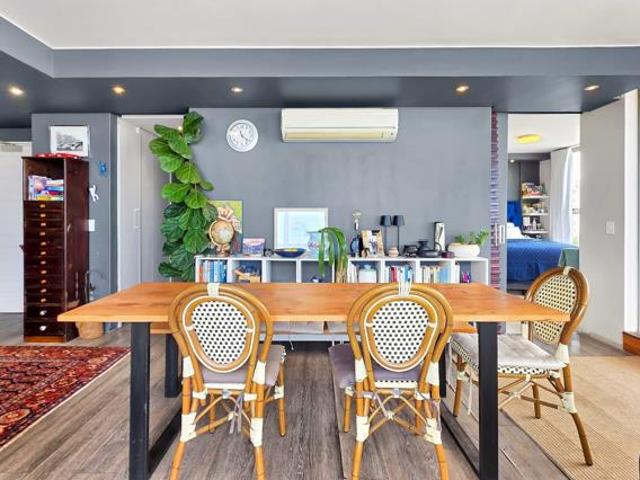 Apartment for sale in Cape Town, Western Cape