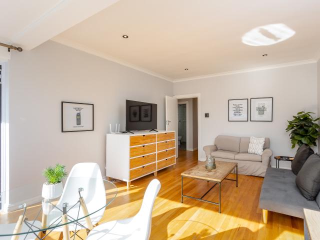 Apartment for rent in Green Point, Cape Town
