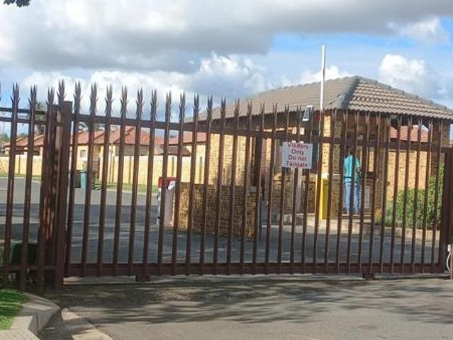 Apartment for sale in Westonaria, Gauteng
