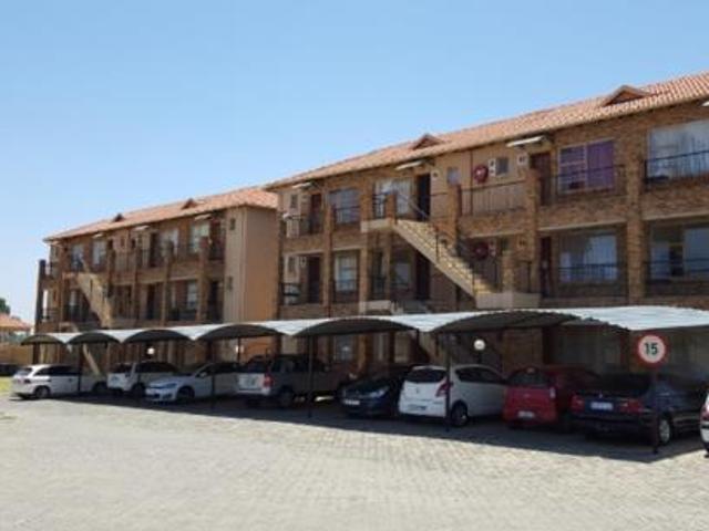 Apartment for sale in Westonaria, Gauteng