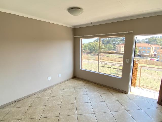 Apartment for sale in Mohlakeng, Gauteng