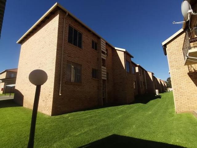 Apartment for sale in Westonaria, Gauteng