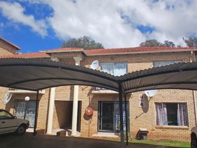 Apartment for sale in Westonaria, Gauteng