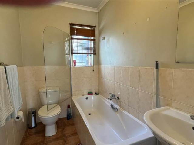 Apartment for sale in Ekurhuleni, Gauteng