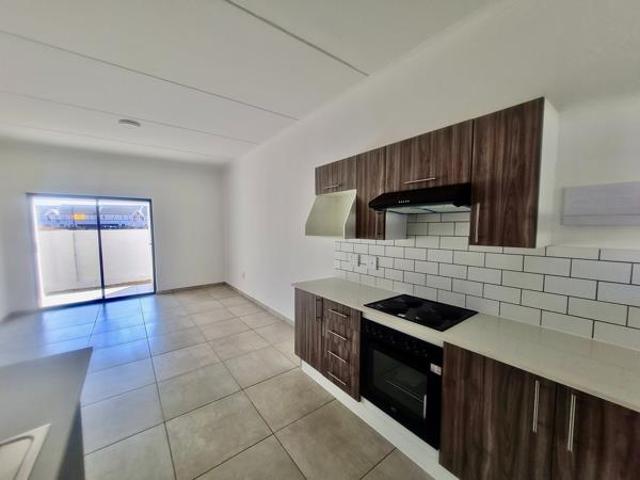 Apartment for sale in Dr Kenneth Kaunda, North West