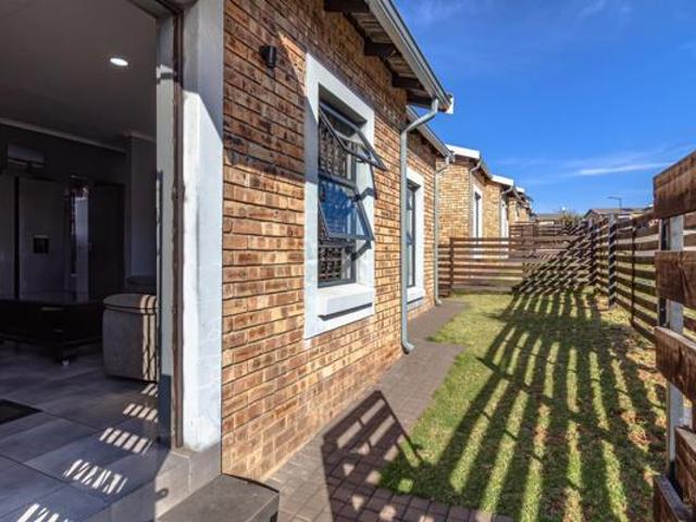 Apartment for sale in Westonaria, Gauteng