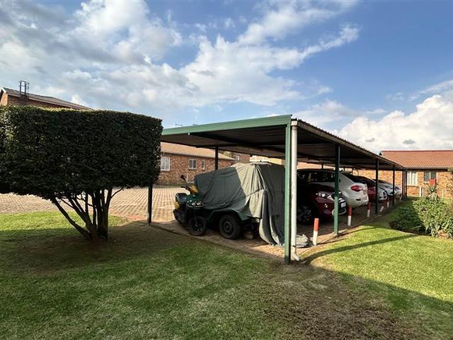 Apartment for sale in West Rand