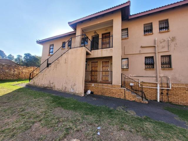 Apartment for sale in Roodepoort