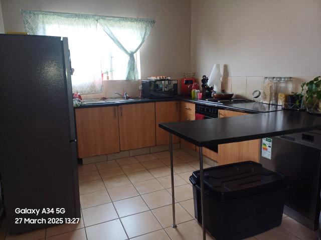 Apartment for sale in Roodepoort