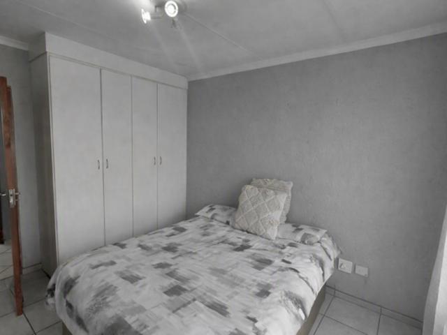 Apartment for rent in Westonaria, Gauteng