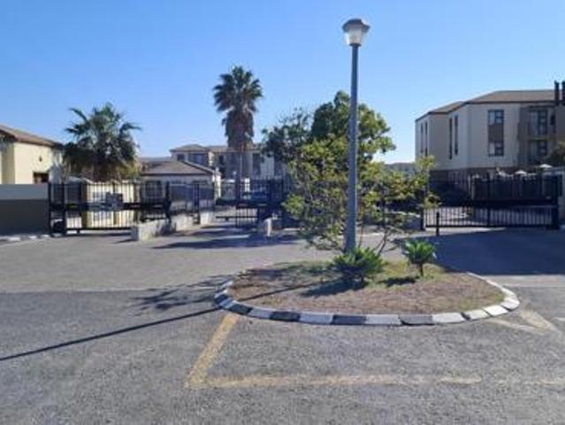 Apartment for sale in Cape Town, Western Cape