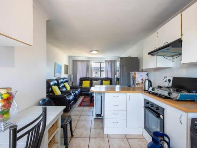 Apartment for sale in Cape Town, Western Cape