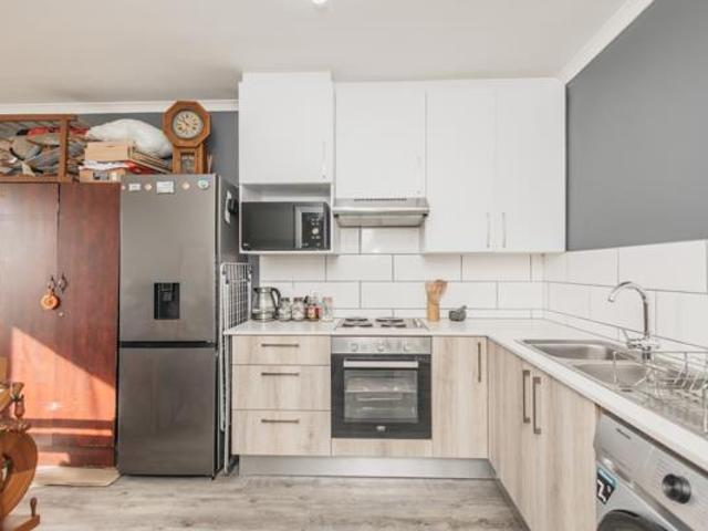 Apartment for rent in Cape Town, City of Cape Town