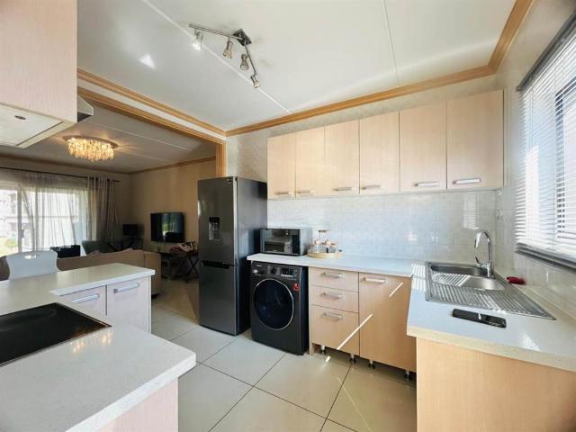 Apartment for sale in Tembisa, Gauteng