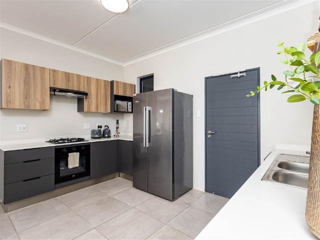Apartment for sale in Vosloorus, Gauteng