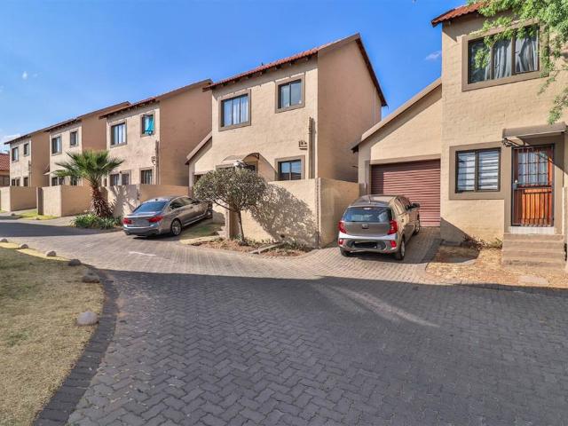 Apartment for sale in Tembisa, Gauteng