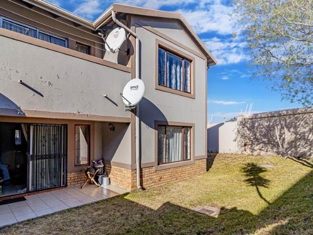 Apartment for sale in Tembisa, Gauteng