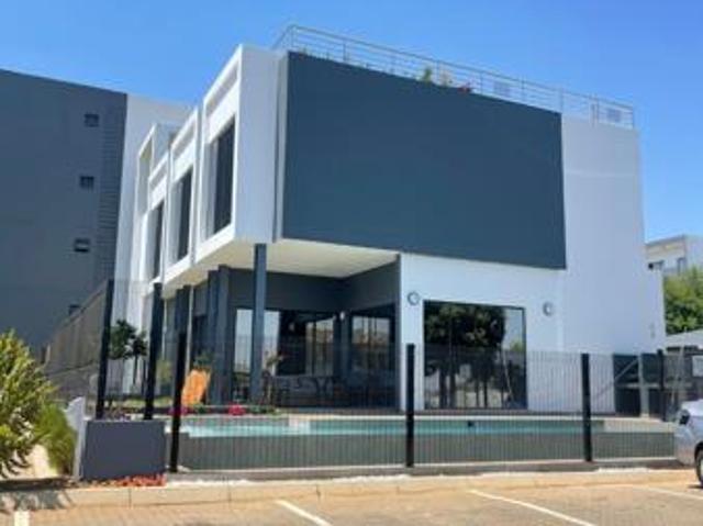 Apartment for sale in Vosloorus, Gauteng