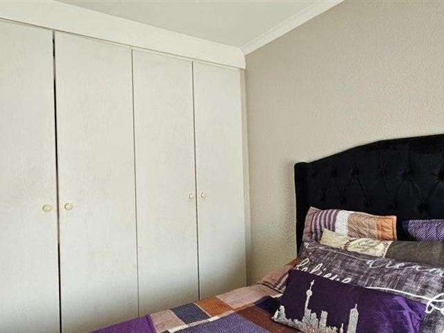 Apartment for sale in Vosloorus, Gauteng