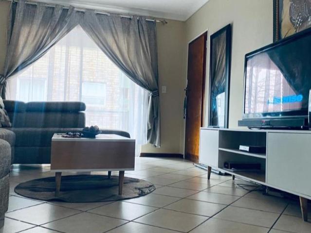 Apartment for sale in Tembisa, Gauteng