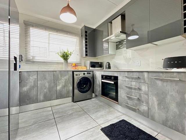 Apartment for sale in Tembisa, Gauteng