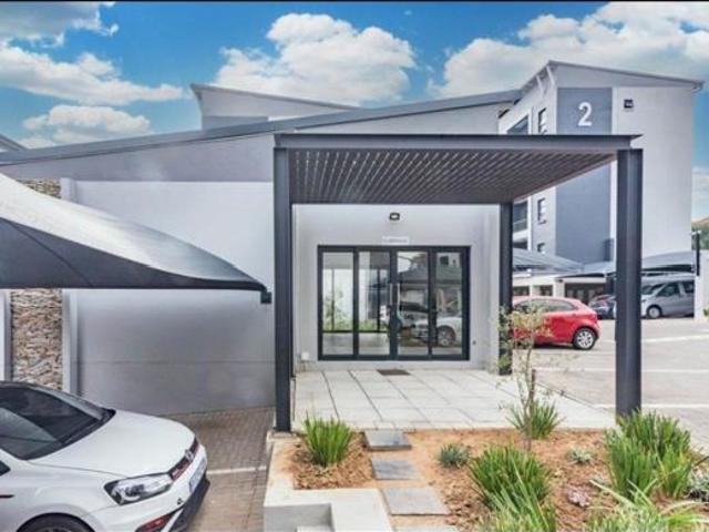 Apartment for sale in Vosloorus, Gauteng