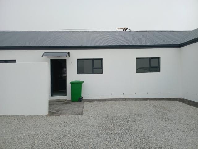 Apartment for rent in Saint Helena Bay, Saldanha Bay Local Municipality