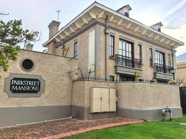 Apartment for rent in Waterkloof, Gauteng