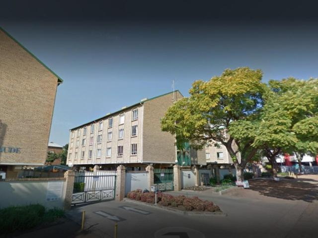Apartment for rent in Waterkloof, Gauteng