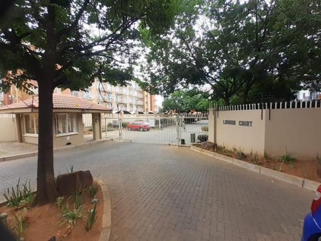 Apartment for rent in Waterkloof, Gauteng