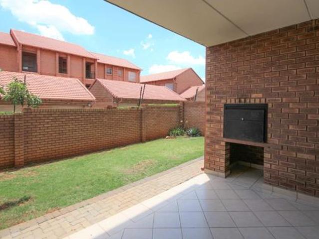 Apartment for rent in Waterkloof, Gauteng