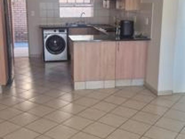 Apartment for rent in Waterkloof, Gauteng
