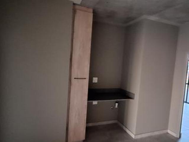 Apartment for rent in Waterkloof, Gauteng