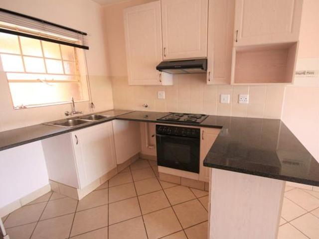 Apartment for rent in Waterkloof, Gauteng