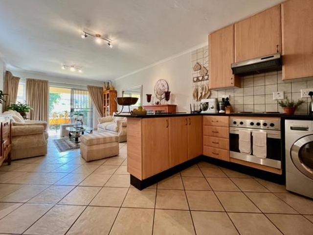 Apartment for rent in Waterkloof, Gauteng