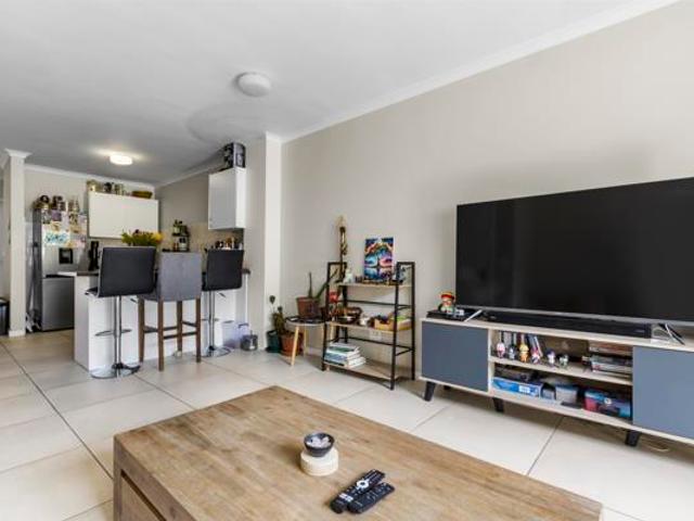 Apartment for sale in Cape Town, Western Cape