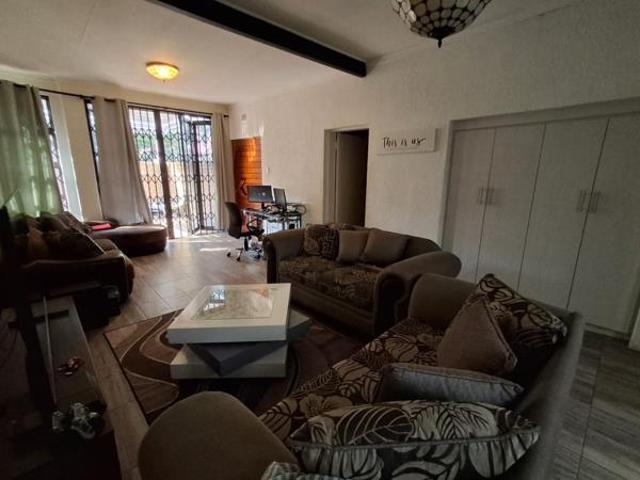 Apartment for sale in Gauteng