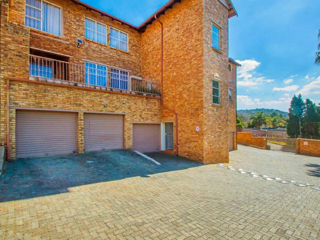 Apartment for sale in Nooitgedacht, Gauteng