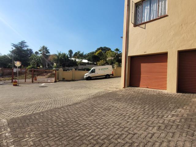 Apartment for sale in Nooitgedacht, Gauteng