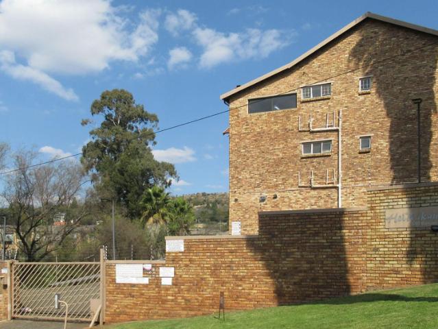 Apartment for sale in Nooitgedacht, Gauteng