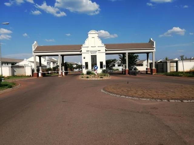 Apartment for rent in Waterkloof, Gauteng